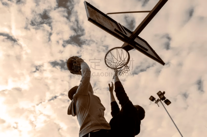 山本由伸夺榜首!2025大联盟季后赛关键球员出炉 对手蓝鸟多人入选